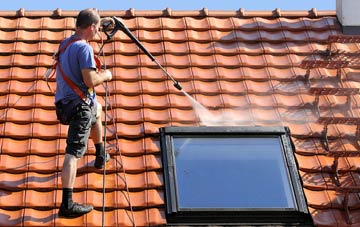 roof cleaning Thistley Green